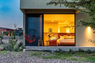 Villa Lua, 2BR Countryside Bungalows for 6 Guests - 4