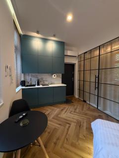 Batorego Studio 2 - 6