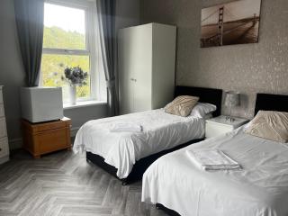 The Llanhilleth Hotel - 5