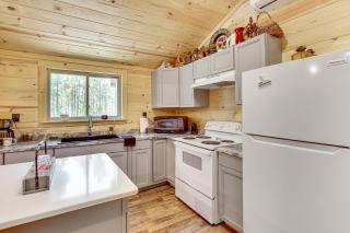 Gateway to Ouachita National Forest! Cozy Cabin - 7