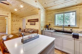 Gateway to Ouachita National Forest! Cozy Cabin - 6