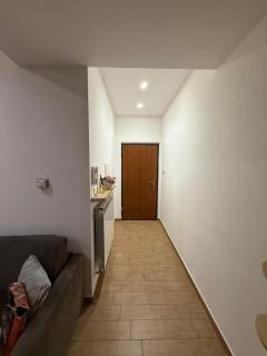 Serena Guest House - 8
