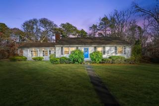 Spacious Eastham Retreat Near Beaches - 0