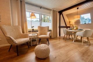Stilvolle 3-Zi-Wohnung, ruhig, Parkplatz, Wlan, Kiel - 0