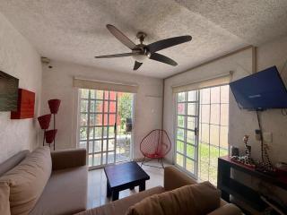 Casa en condominio privado con alberca - 6