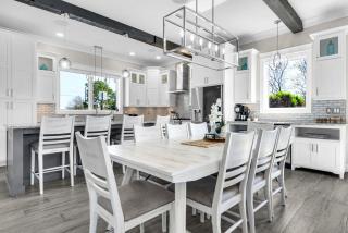 Stunning custom coastal hideaway with private pool - 6