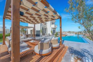 The Azure Waterfront Villa 4BR at Cyan Range ElGouna - 4
