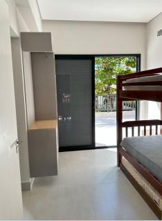 Casa Nova e Moderna a 1 Min da Praia da Lagoinha - 4