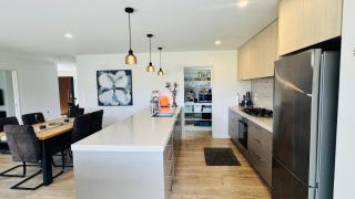 Two Bedroom House Near Queenstown - 7