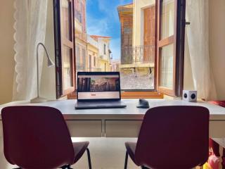 Old Town House & Office, Fast WiFi - 8