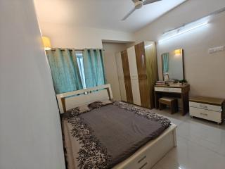 Serenity Stay - 8