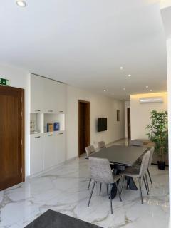 Exclusive 2 Bed Penthouse with pool - by Hostmt - 2