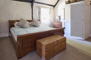 Drewe Arms Church Cottage - 7