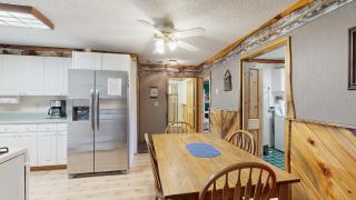 Secluded Cabin River Access & Mountain Views - 3