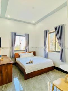 Moonlight House - 5