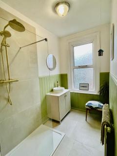 Beautiful house close to beach, Dreamland, station - 7