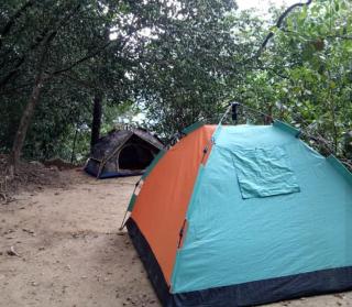 Thuru sewana camping site by dhima - 1