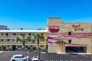 Studio Unit Facing Beach 2nd Fl - Surf Song #227 - 2