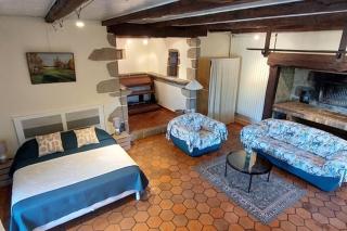 La Belle Epoque Sansac de Marmiesse - 4 Gites de 2 à 6 personnes - Petit Dej - 15 minutes d'Aurillac - Cantal - 9