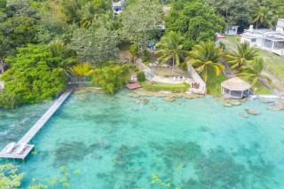 Lagoon Escape with Kayaks and Views - 2