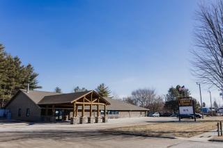 Lonesome Dove Lodge - 8