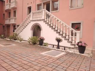 Mountain View Apartment Dolomiti - 1