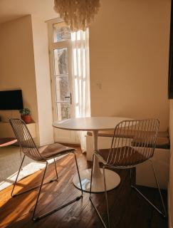 Chez Charles et Ray - logement cosy centre Dinan - 2