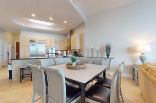 Brilliant water view condo with multiple pools lazy river & internet - 5