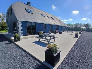 The Coast House - 6