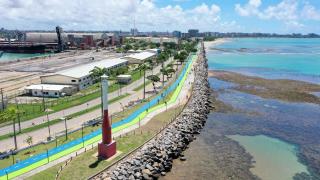 100% Climatizado | 300m Beira Mar | 2 Banheiros - 6