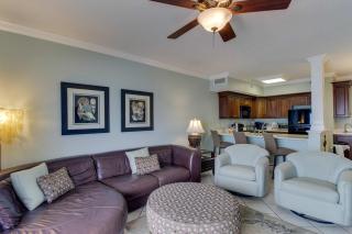 Gulf-front penthouse condo with pool hot tub & sauna - on the beach - 5