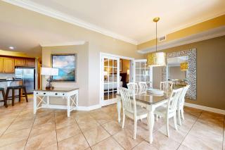 Spacious condo with pool hot tub tennis courts & sauna - 1