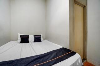 Hotel O near RS Husada formerly Pondokan Kota 2 - 7