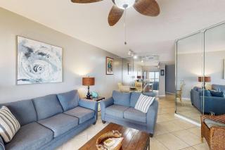 Beachfront condo with shared Gulf front outdoor pool heated indoor pool & sauna - 5