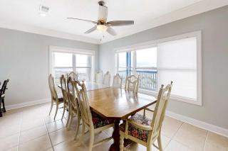 Spacious beachfront home with large balconies & pool access - 5