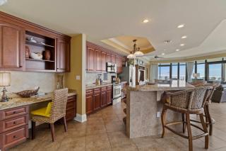 Phoenix West 2601 - 3