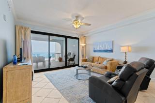 Gulf-front condo with inviting balcony amazing views pool & hot tub - 0