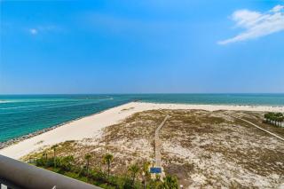 Gulf-front condo with inviting balcony amazing views pool & hot tub - 8