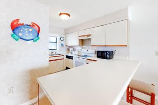Seaside Beach & Racquet Club 3202 - 2