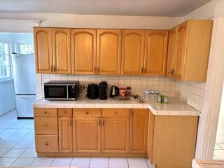 Large 5 Bedroom House perfect for large group - 9
