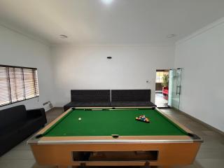 de brit hotel - 2