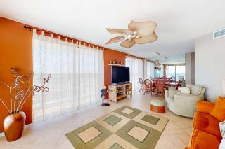 Pelican Pointe 1506 - 5