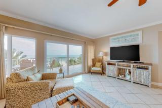 Beachfront condo with Gulf views indoor & outdoor pools hot tub gym & sauna - 6
