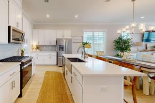 The Sandy Cottage - 3