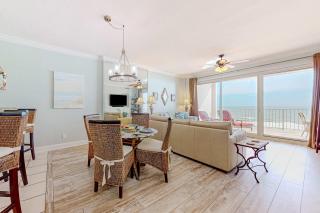 Regency Isle 611 - 2