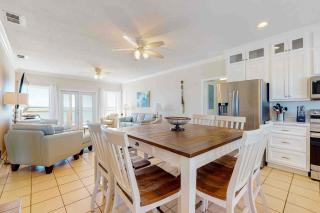 Spacious Beachfront Home with Free WiFi Central AC & a Furnished Deck - 6