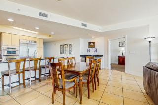 Beachview condo with lazy river marina multiple pools and internet - 4