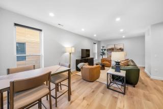 Modern 2B Apt Free Wifi Coffee - 2