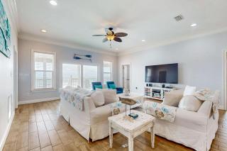 Dog friendly beach front home with stunning views gas grill and elevator - 4