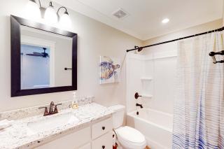 Stylish island condo near the beach with fast WiFi central AC & private W&D - 1